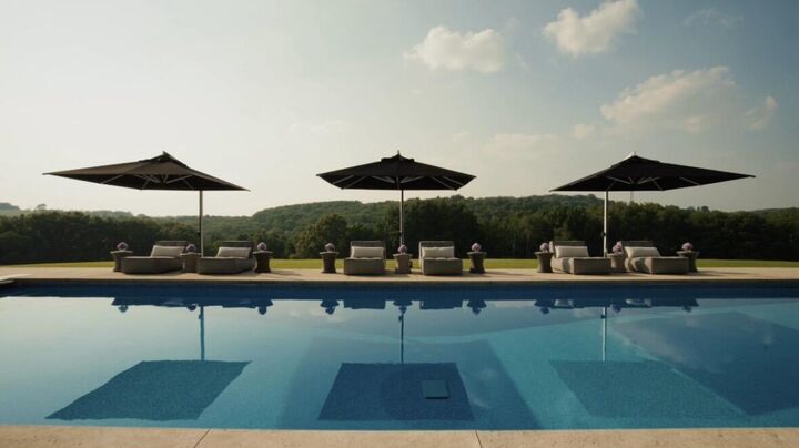 Property Photo:  S17w28902 Price Ct  WI 53188 