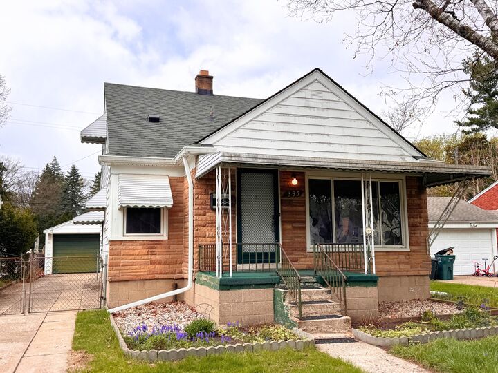 Property Photo:  335 Laprairie Street  MI 48220 