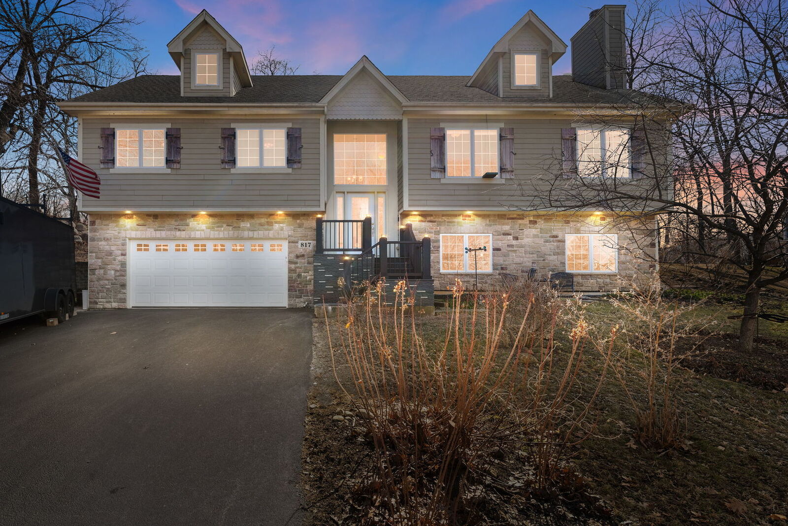 Property Photo:  817 Regner Road  IL 60051 