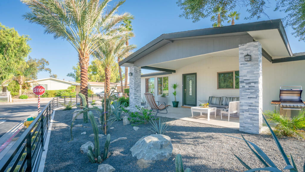 Property Photo:  74654 Stage Line Drive  CA 92276 