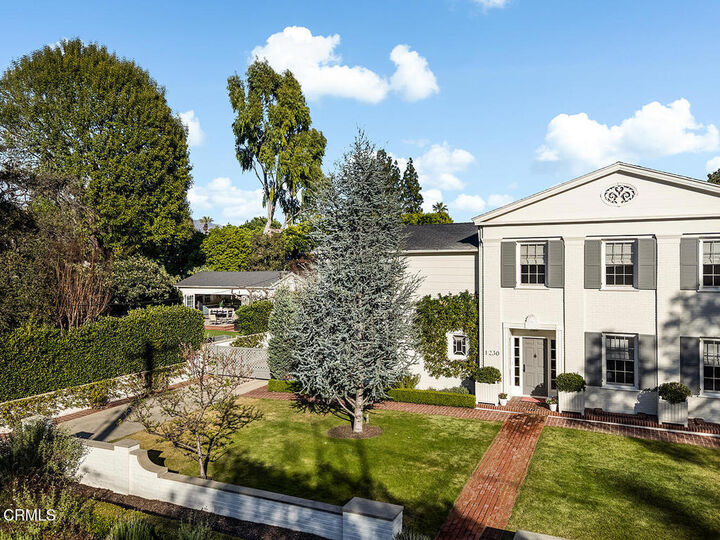 Property Photo:  1230 Hillside Road  CA 91105 