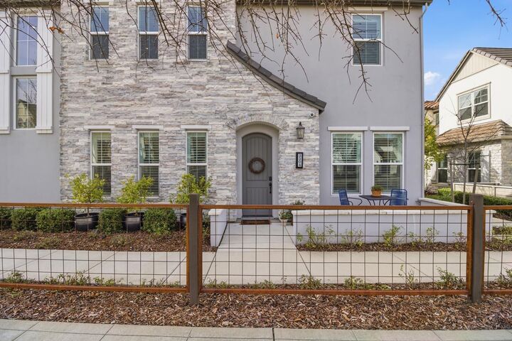 Property Photo:  3304 Crocker Drive  CA 95818 