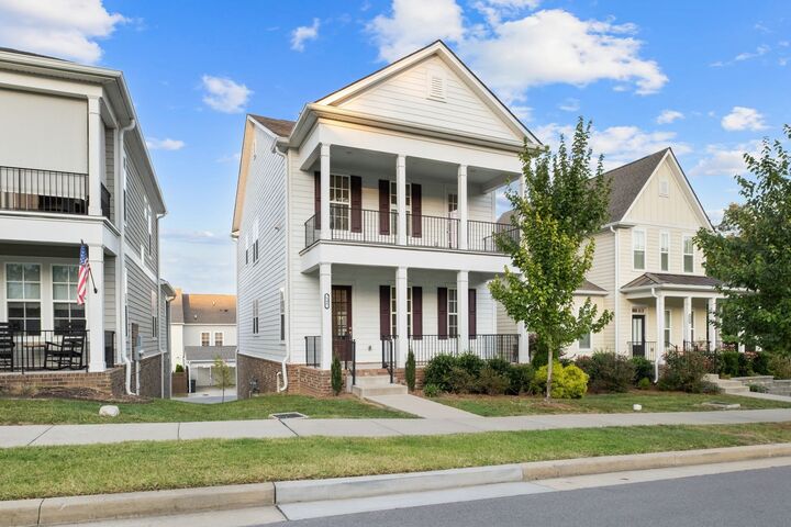 Property Photo:  349 Moira Cir  TN 37135 