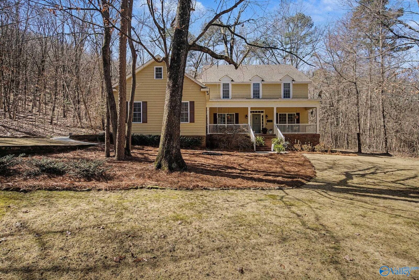 Property Photo:  304 Wiljoy Road  AL 35754 