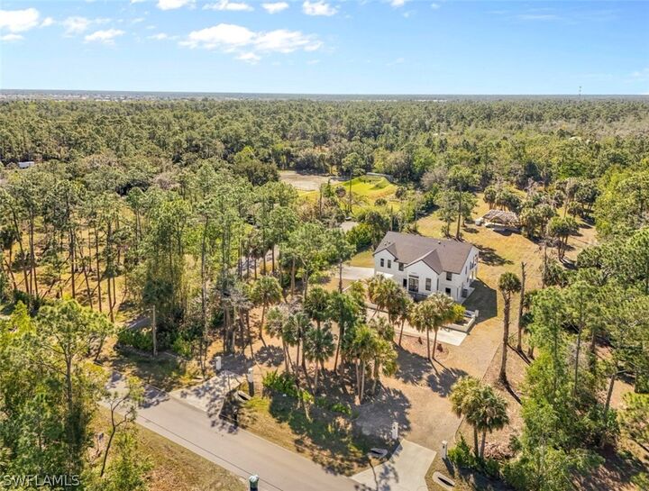 Property Photo:  240 33rd Avenue NE  FL 34120 