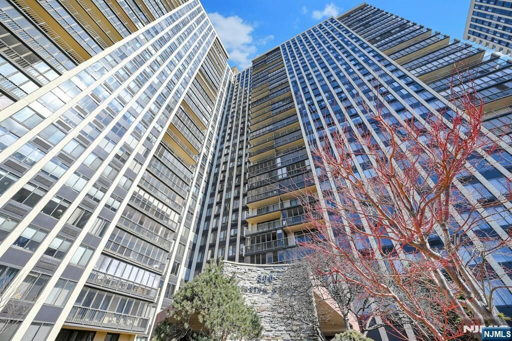 Property Photo: 300 Winston Drive 919 NJ 07010