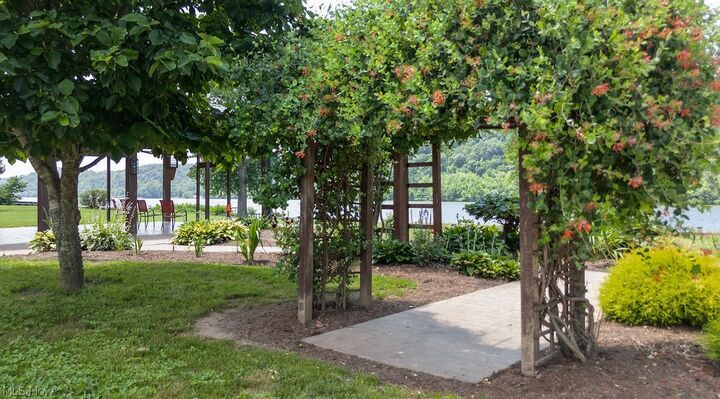 Property Photo: 390 Powell Riverfront Road WV 26170