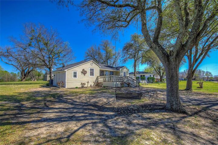 Property Photo:  697 Tawakoni Drive  TX 75472 