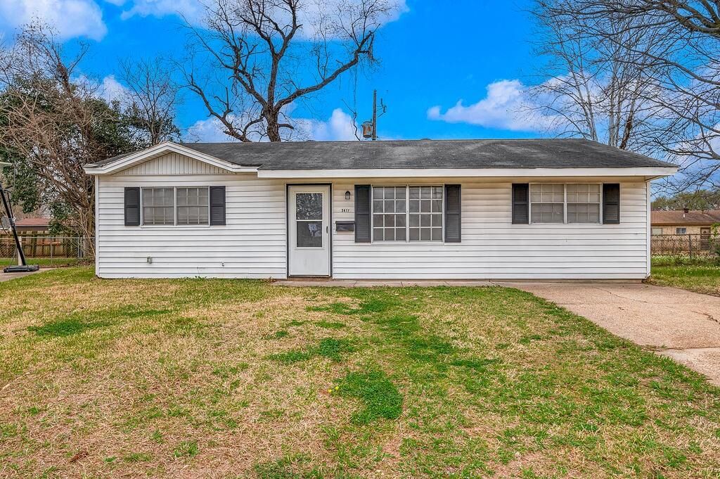 Property Photo:  3417 Moonlake Circle  LA 71112 