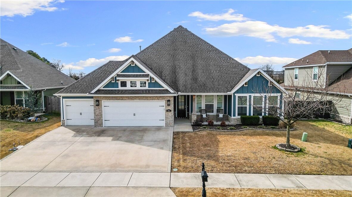 Property Photo:  951 Silver Maple Street  AR 72719 