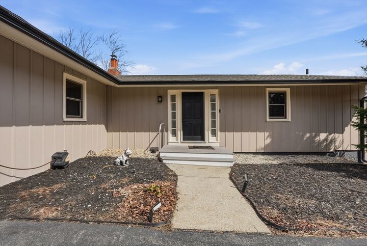 Property Photo:  17 Walbridge Rd  MA 01612 