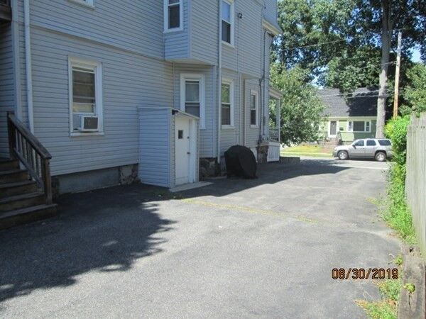 Property Photo: 53 Pearl St 3 MA 02176