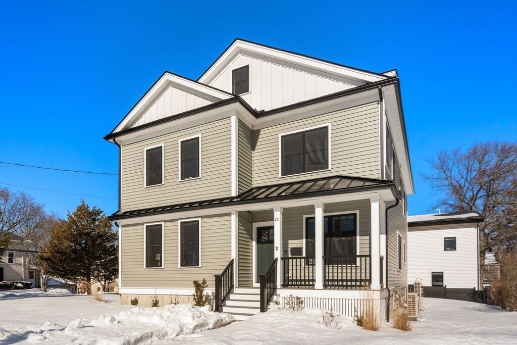 Property Photo:  211 Florence Ave  MA 02476 
