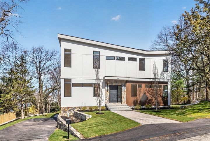 Property Photo:  15 Bird Hill  MA 02421 