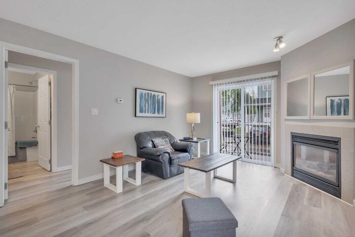 Property Photo: 5220 50A Avenue 1212 AB T4S 1E5