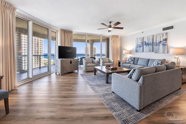 Property Photo:  5 Portofino Dr 1207  FL 32561 