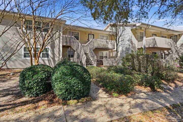 Property Photo:  1200 Shoreline Dr 413  FL 32561 