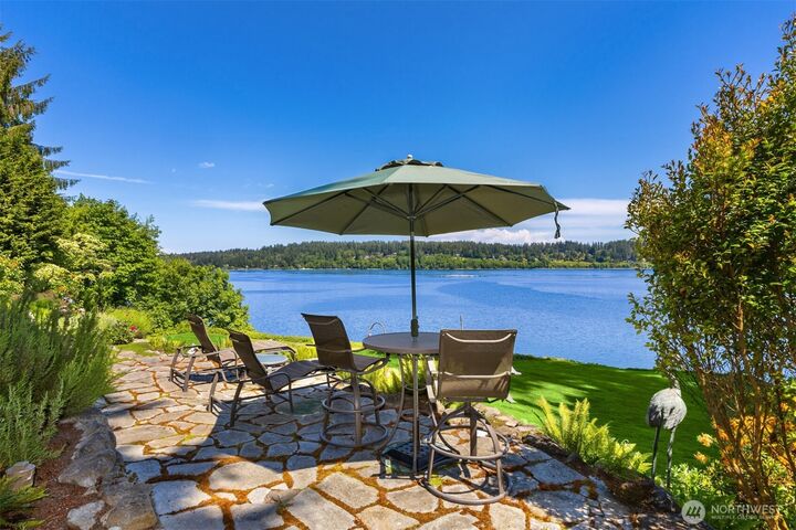 Property Photo: 15550 Sandy Hook Rd NE WA 98370