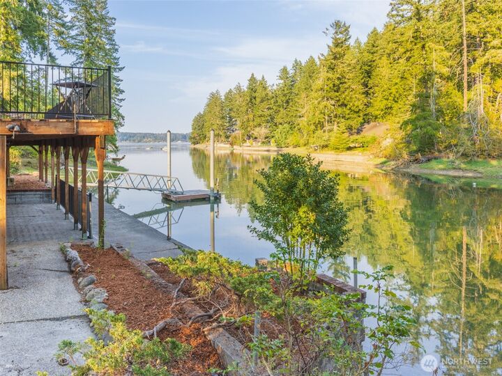 Property Photo:  5440 E Grapeview Loop Road  WA 98524 
