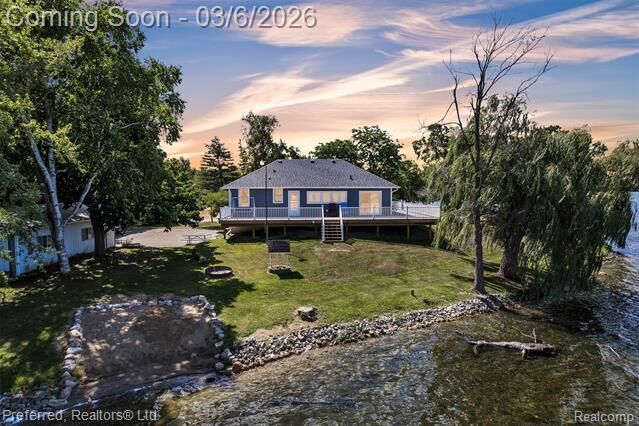 Property Photo: 200 Simpson Street MI 49240