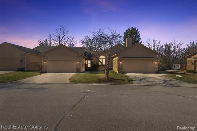 Property Photo:  21590 River Ridge Court  MI 48335 