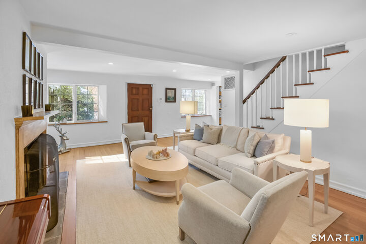 Property Photo:  10 Charcoal Hill Road  CT 06880 