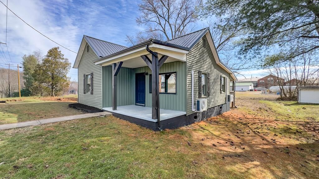 Property Photo:  234 Mill Street  OH 45640 