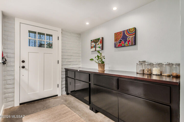 Property Photo:  2709 W Sheryl Place  AZ 85713 