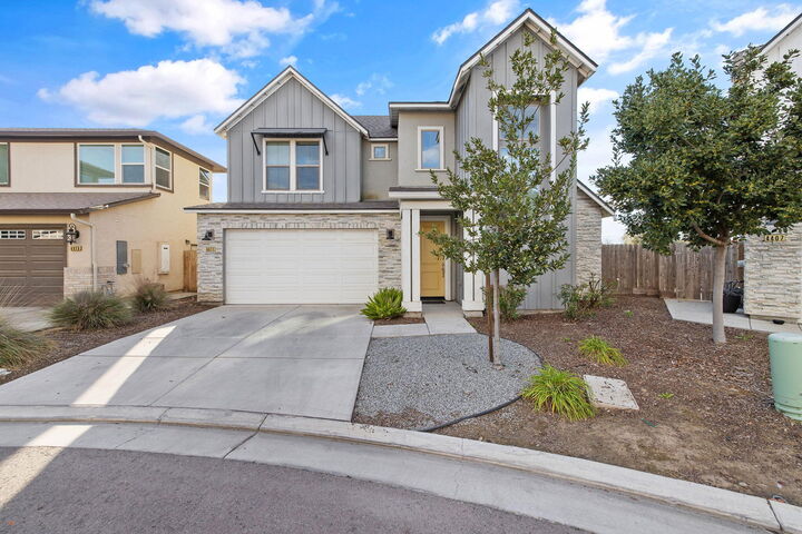 Property Photo: 4411 S Ernest Street CA 93277