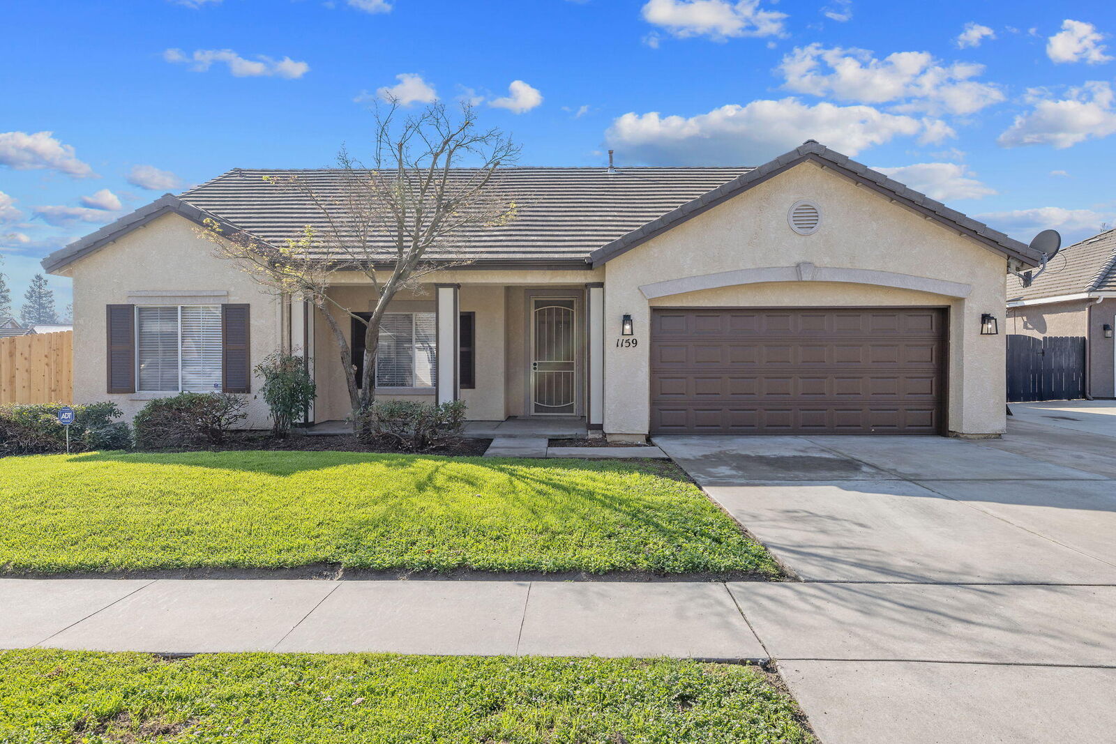 Property Photo:  1159 Syrah Court  CA 93274 