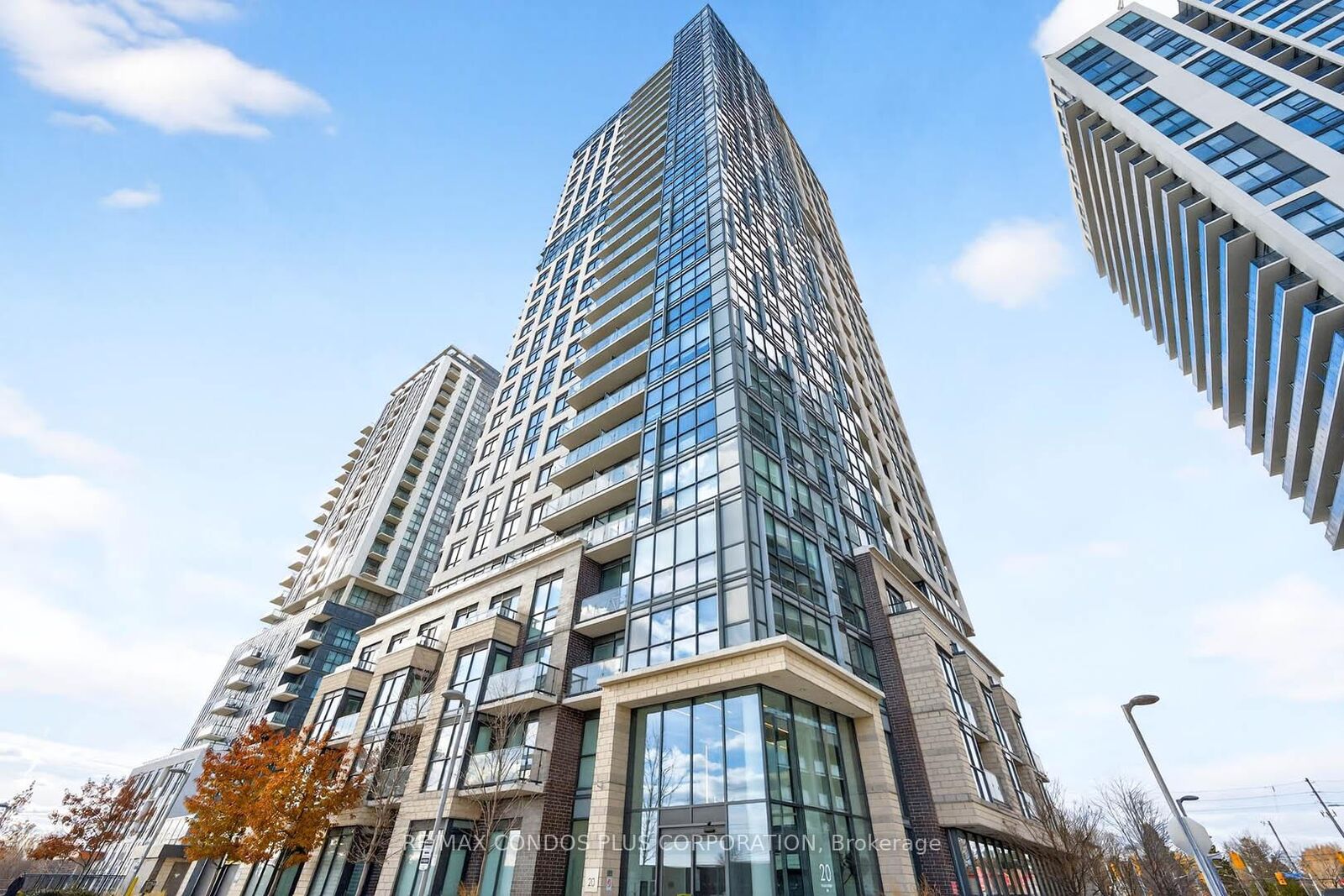 Property Photo: 20 Thomas Riley Road 904 ON M9B 0C3
