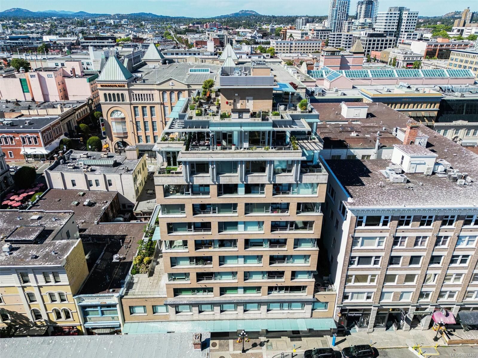 Property Photo: 608 Broughton St 504 BC V8W 1C7