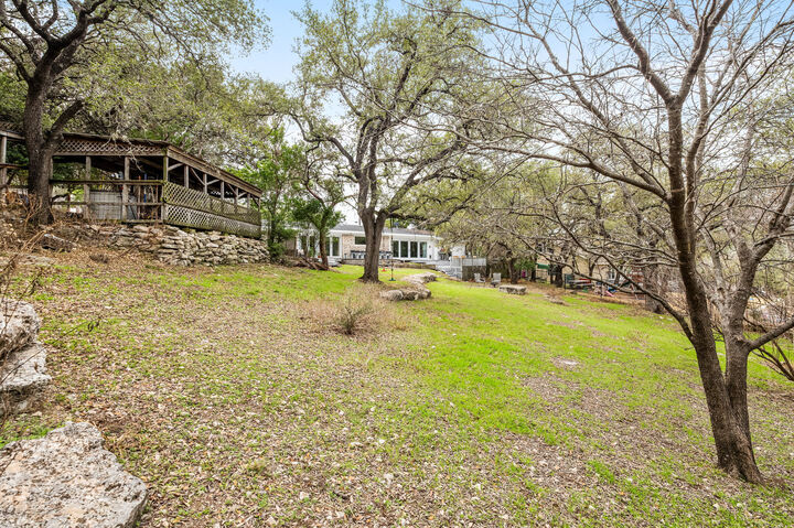 Property Photo:  5602 Blueridge Court  TX 78731 