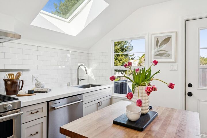 Property Photo: 597 Ethel Avenue CA 94941