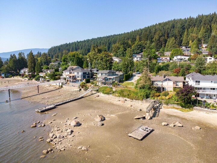 Property Photo:  668 Alderside Road  BC V3H 3A5 