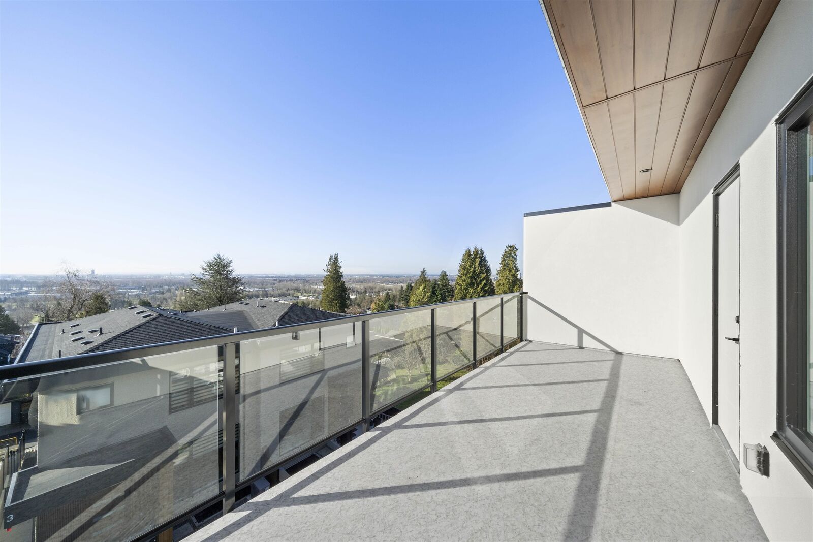 Property Photo:  4558 Portland Street 1  BC V5J 2N9 