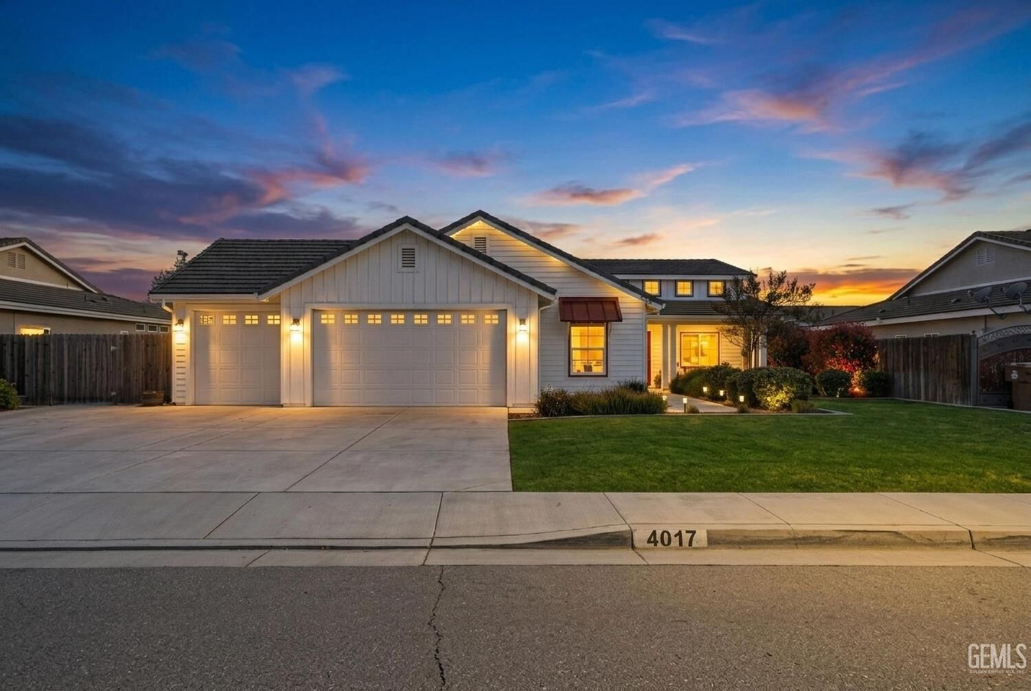 Property Photo:  4017 Rolling Rock Avenue  CA 93313 