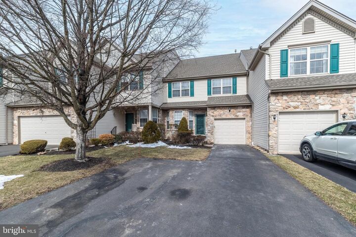 Property Photo: 5128 Barness Court PA 18902