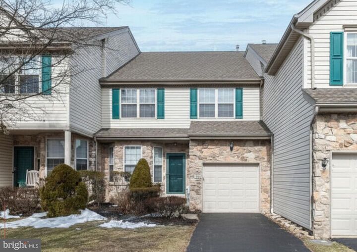 Property Photo:  5128 Barness Court  PA 18902 
