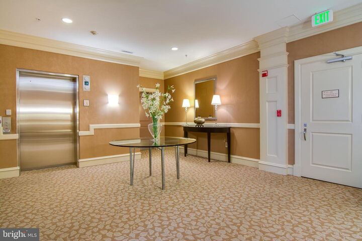 Property Photo:  66 Franklin Street 509  MD 21401 