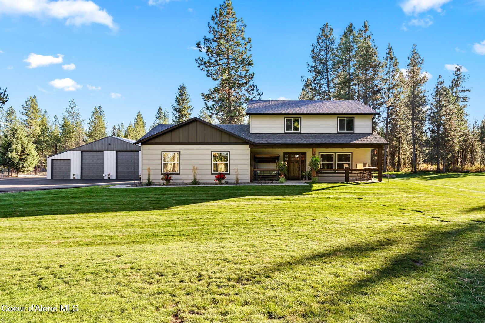 Property Photo:  300 E Seasons Rd  ID 83801 