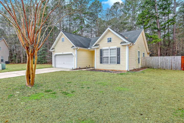 Property Photo:  2626 Spivey Court  SC 29406 