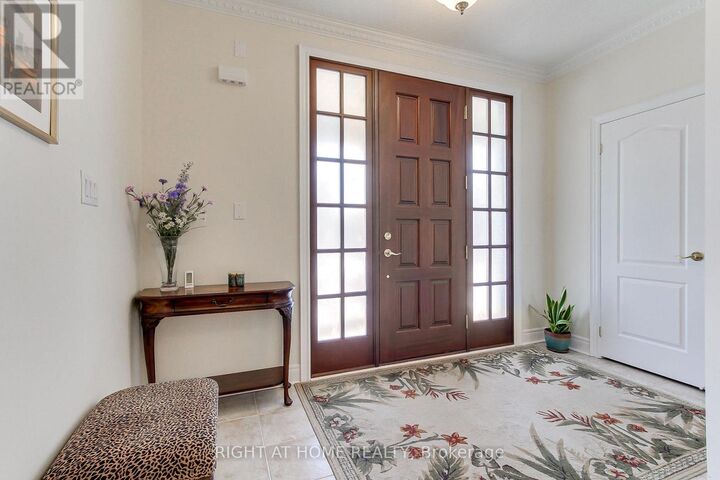 Property Photo: 8 Sweet Anna Court ON L6A 4E3