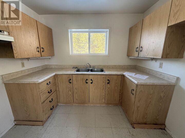 Property Photo: 14 Superior Ave ON P0T 1T0