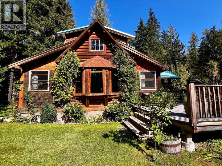 Property Photo: 785 Beech Road BC V0G 1R1
