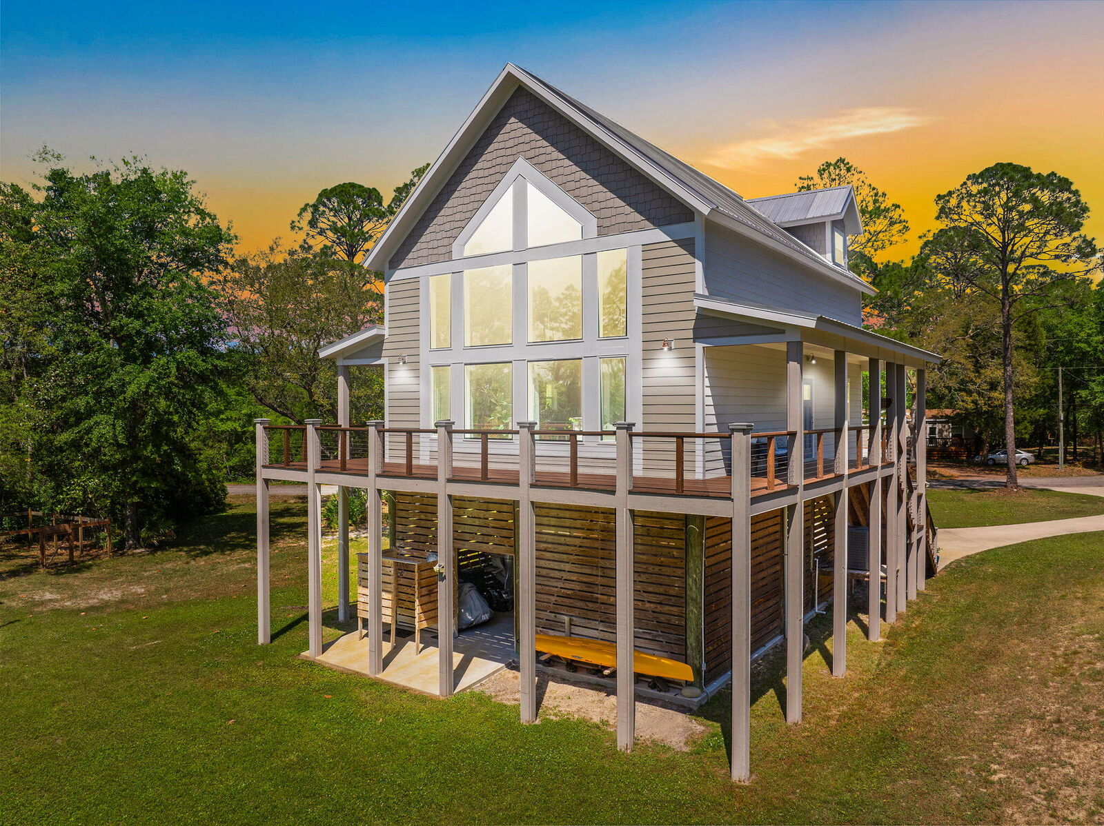 Property Photo: 8915 S Burnt Mill Creek Road FL 32409