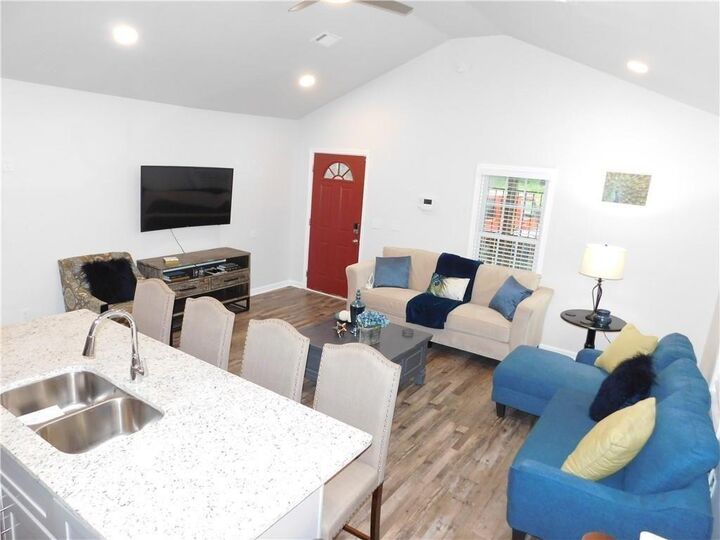 Property Photo:  213 Claire Drive SE B  GA 30315 