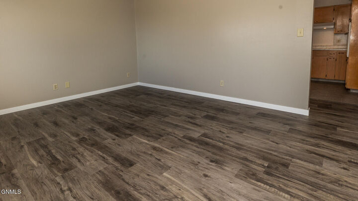 Property Photo:  507 22nd Street  ND 58501 