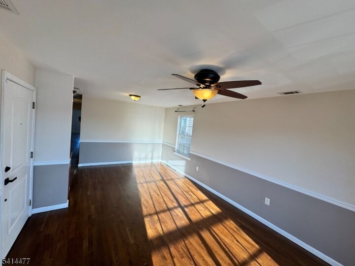 Property Photo:  83 Broadway St 2  NJ 07206 