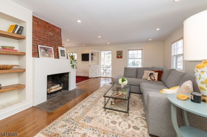 Property Photo:  72 Maplewood Ave  NJ 07040 